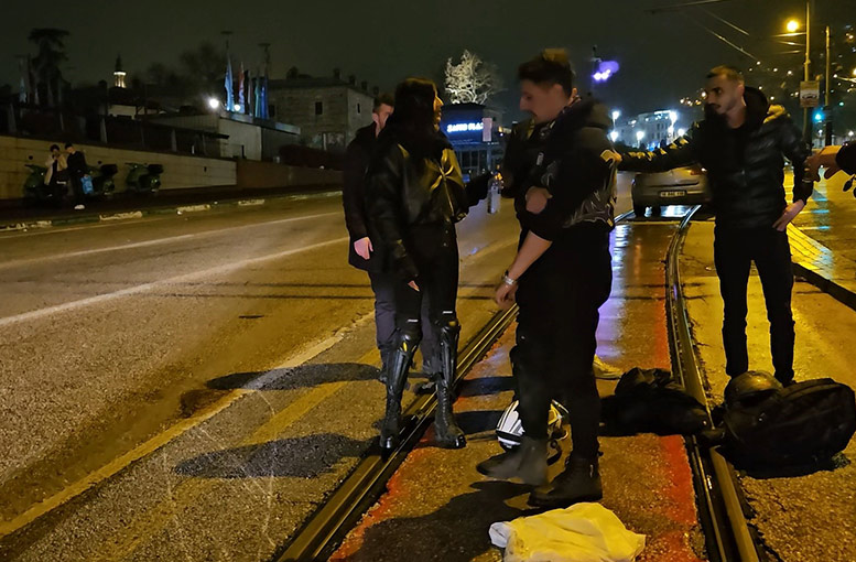 Bursa'da su birikintisi kazaya neden oldu