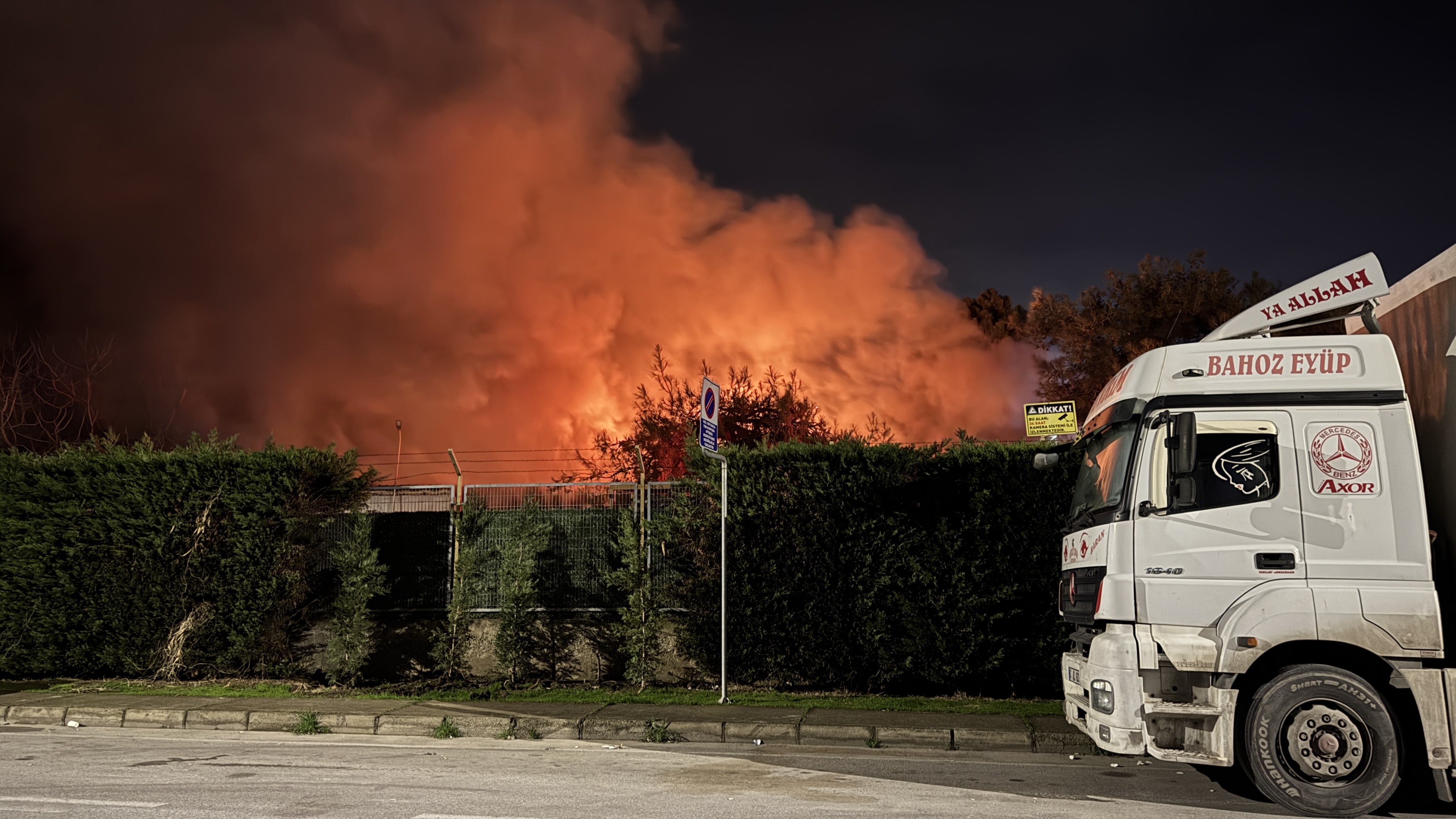 Bursa’da tekstil fabrikasında yangın
