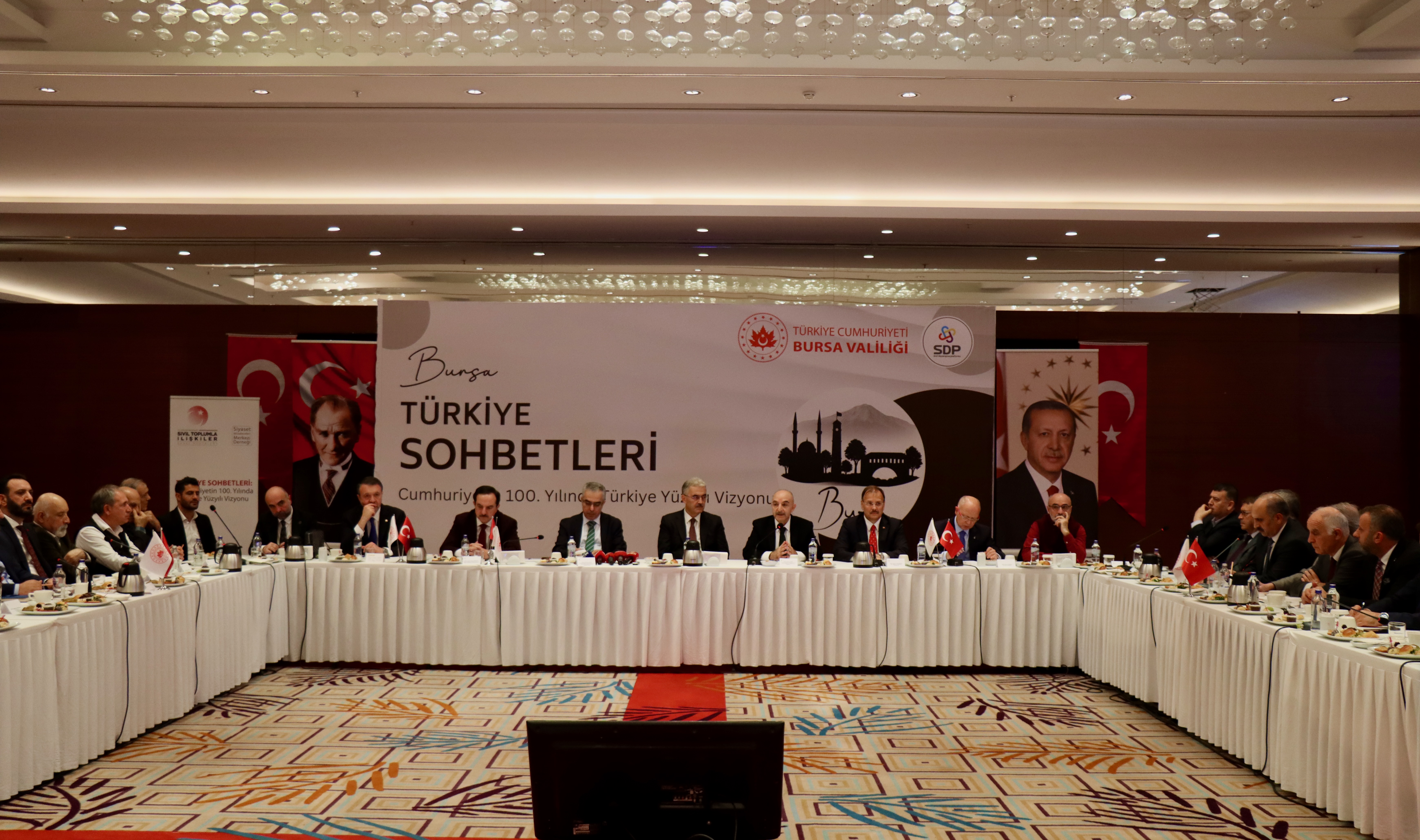 Bursa'da "Türkiye Sohbetleri" toplantısı düzenlendi