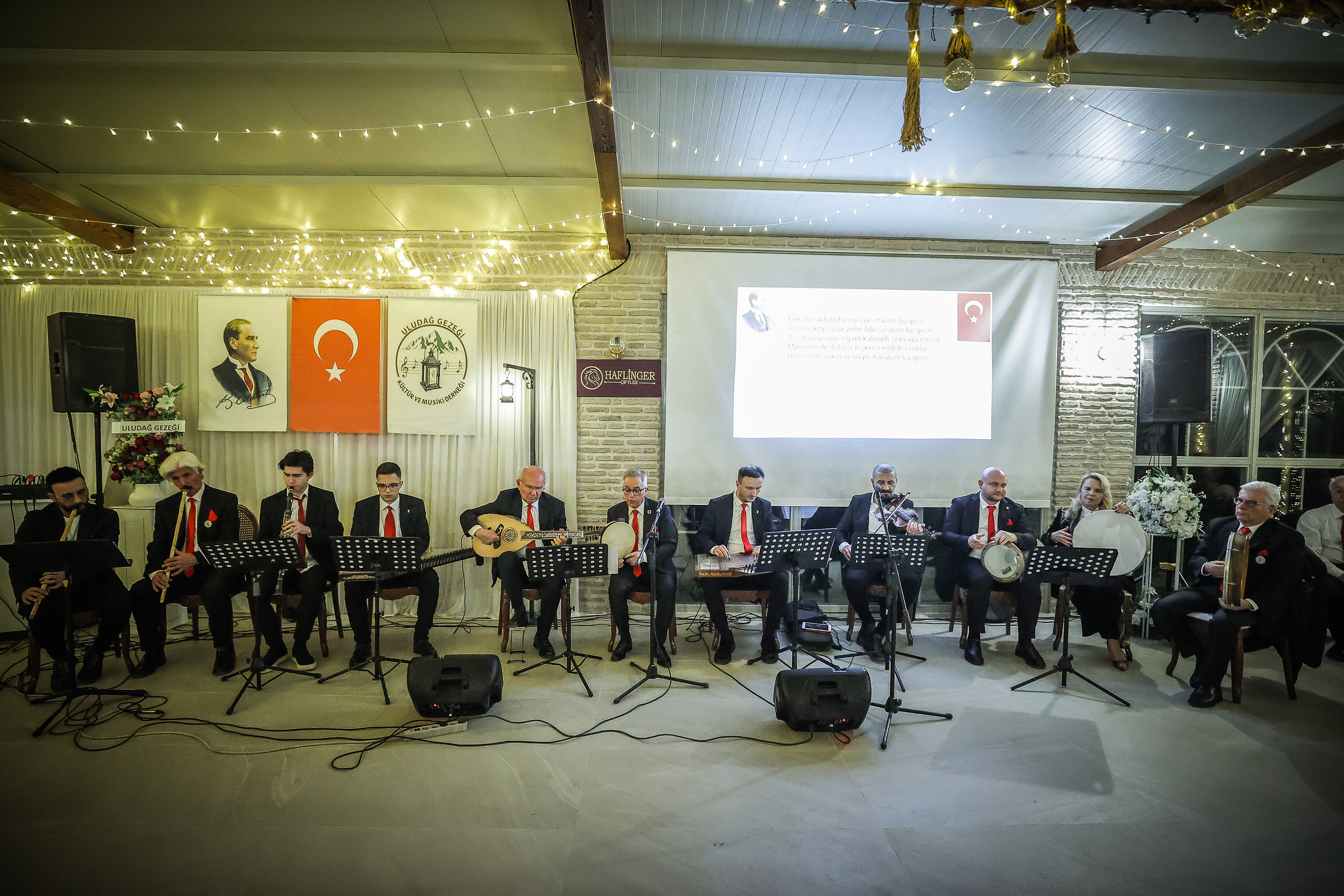 Bursa'nın 650 yıllık "gezek" geleneği, ramazan ayında da sürdürülüyor