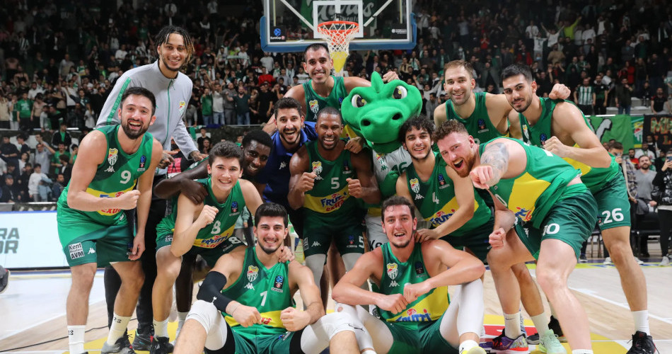 Bursaspor Basketbol, Galatasaray galibiyetine odaklandı