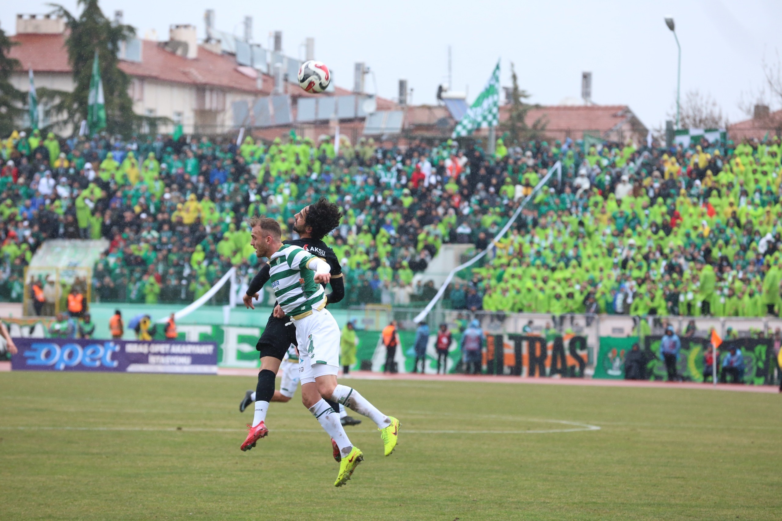 Bursaspor deplasmandan 1 puan aldı