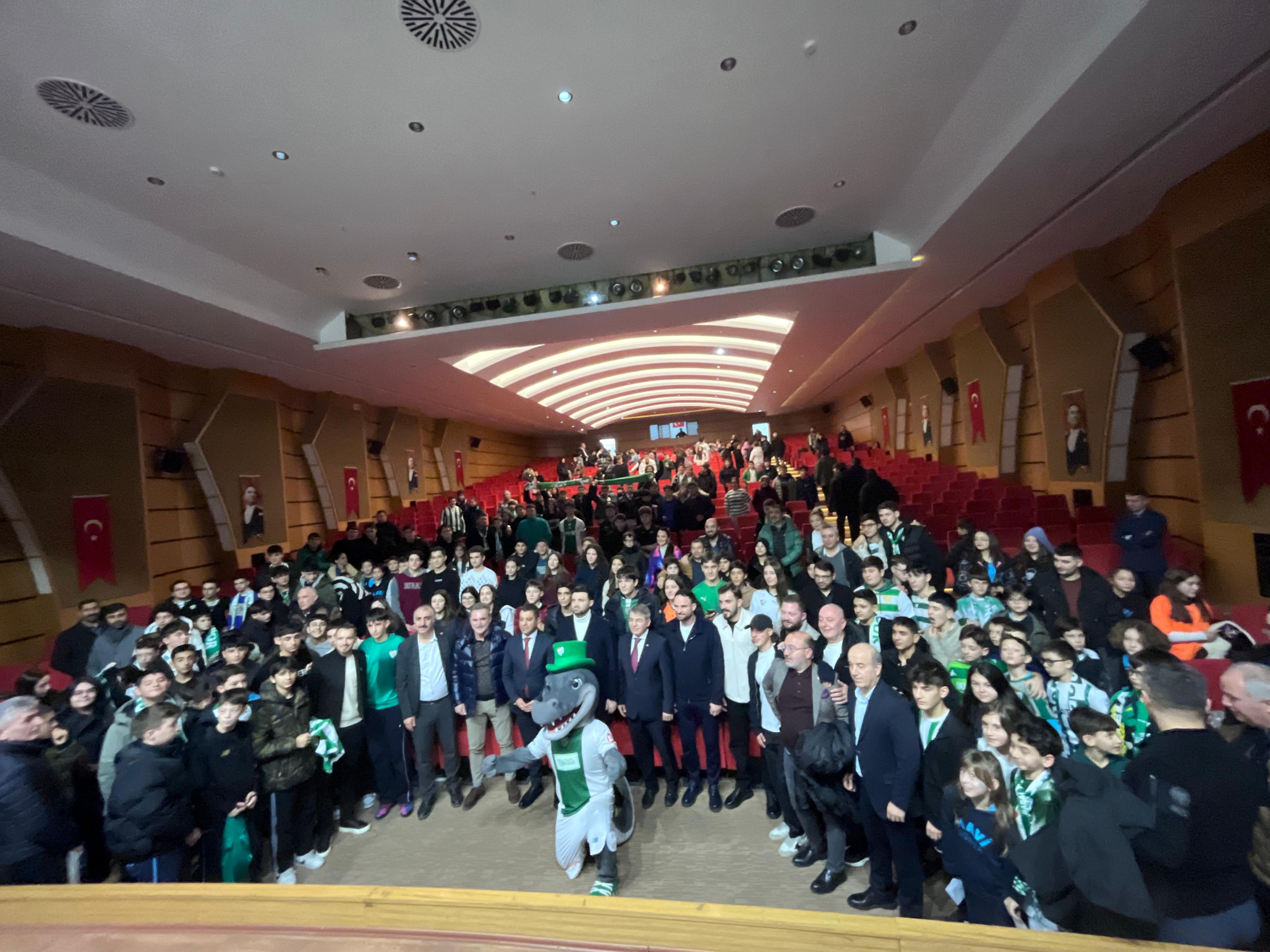 Bursaspor Mudanya'da öğrencilerle buluştu