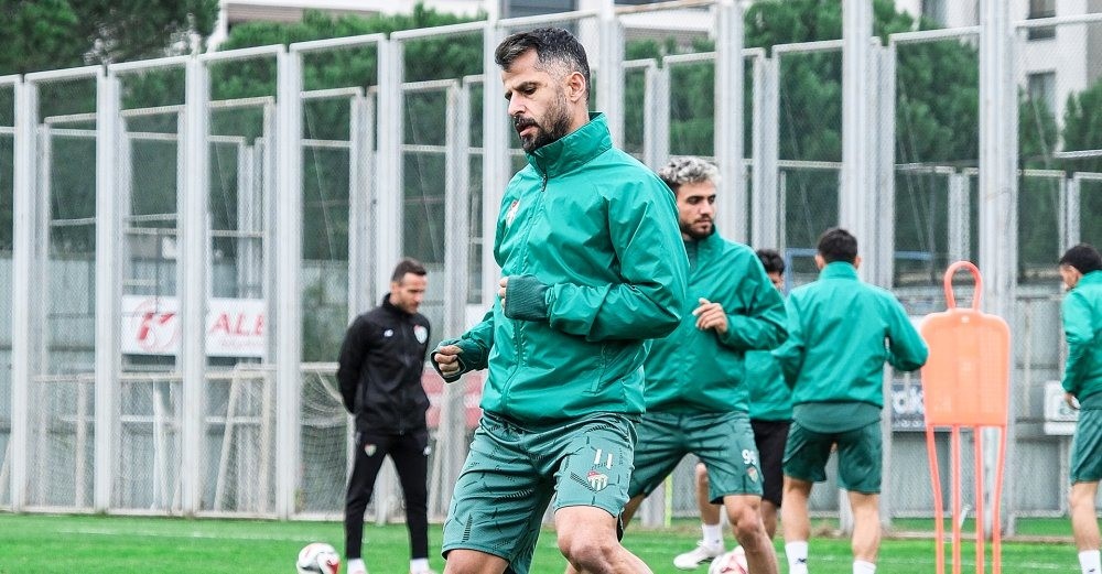 Bursaspor'da hazırlıklar sürüyor