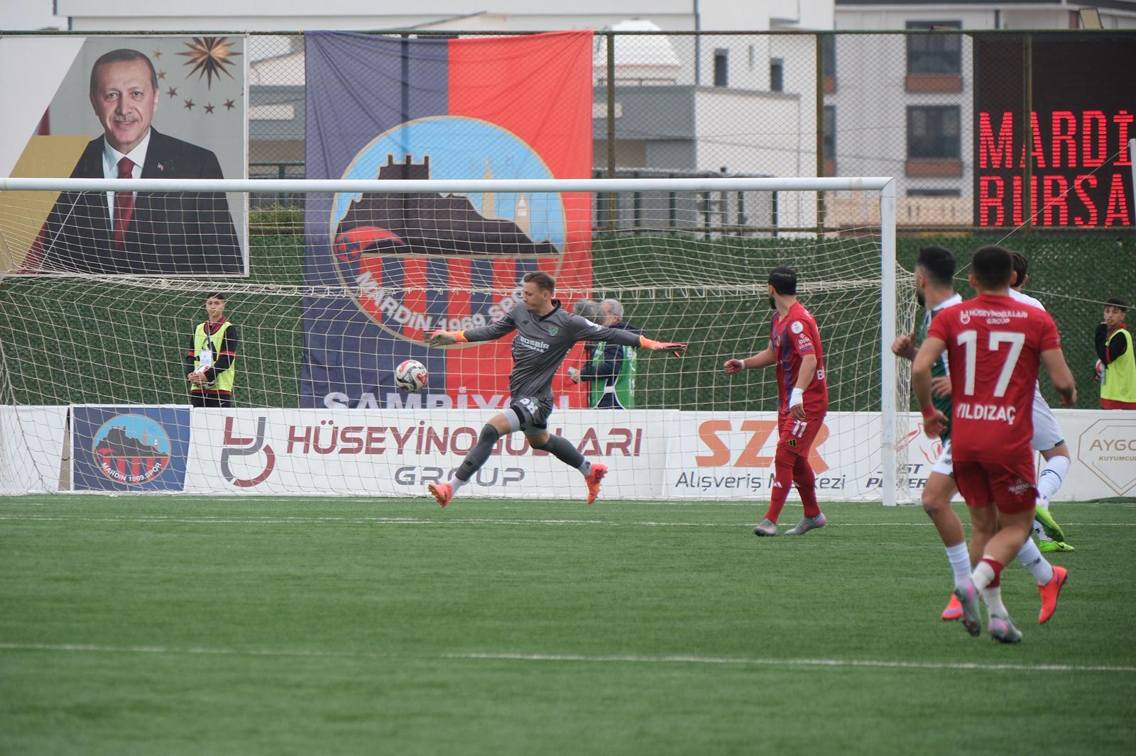 Bursaspor’dan Mardin 1969 Spor’a Deplasman Darbesi!