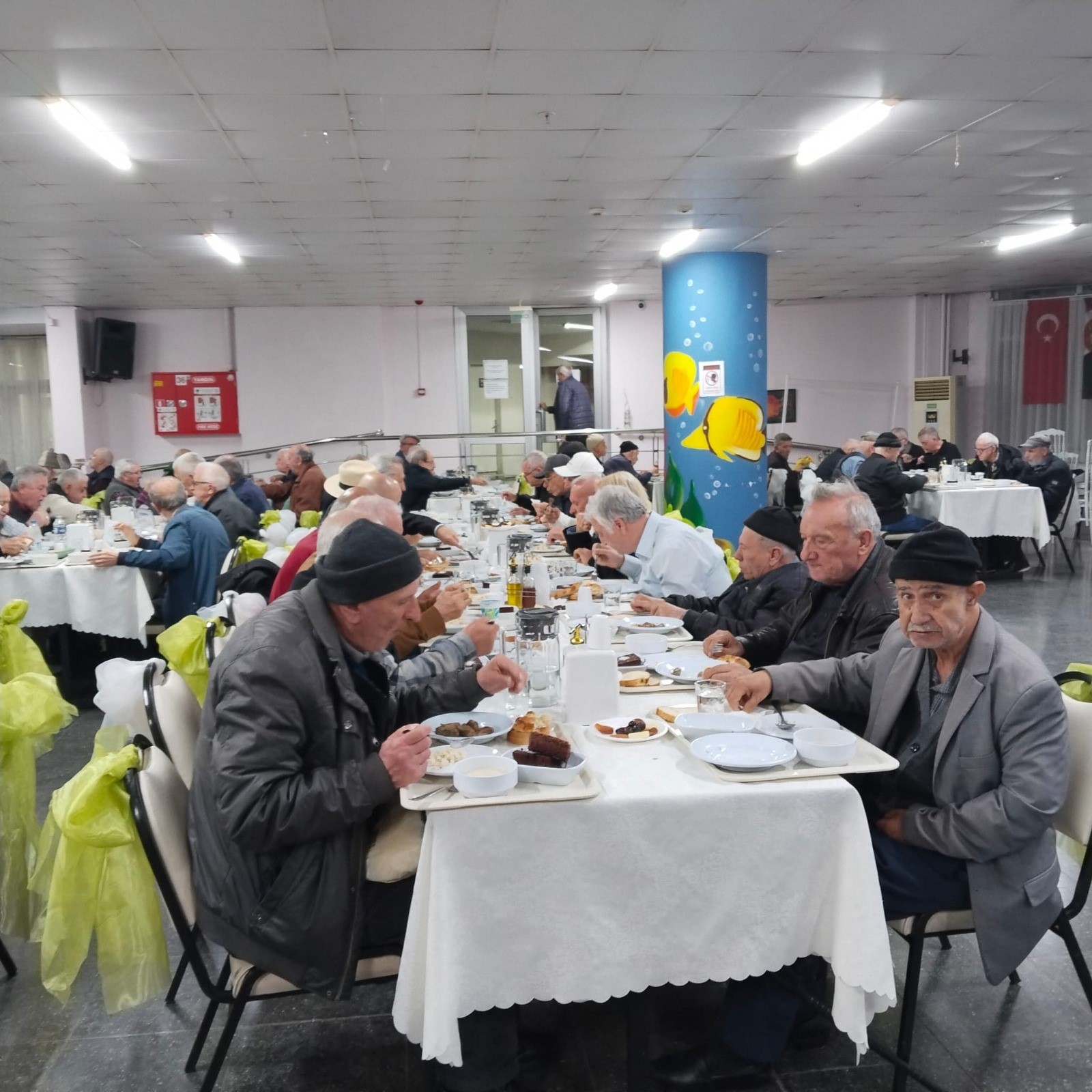 BURTOM'dan huzurevinde gönül sofrası