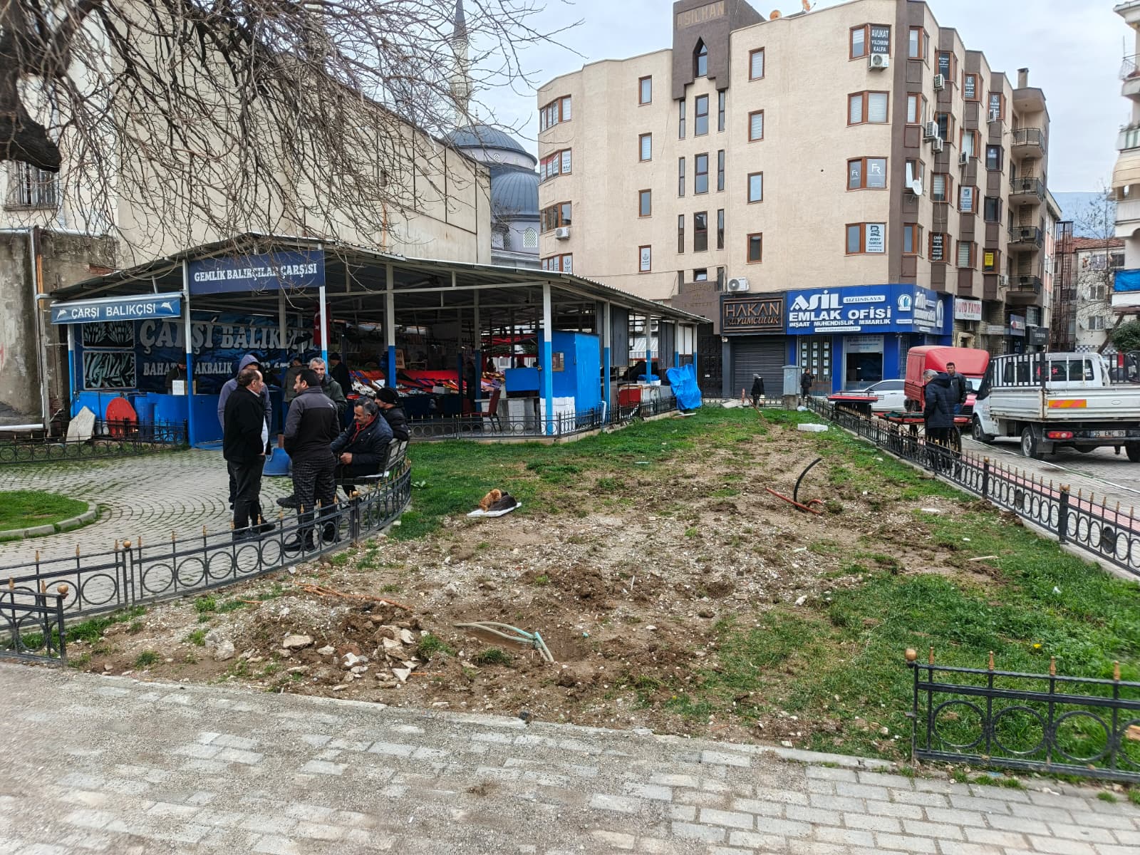 Çarşı Meydanı’nda Kapsamlı Çevre Düzenlemesi