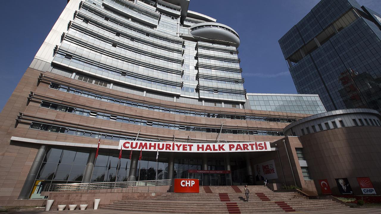 CHP'de şaibeli kurultay davası 6 Mayıs'a ertelendi