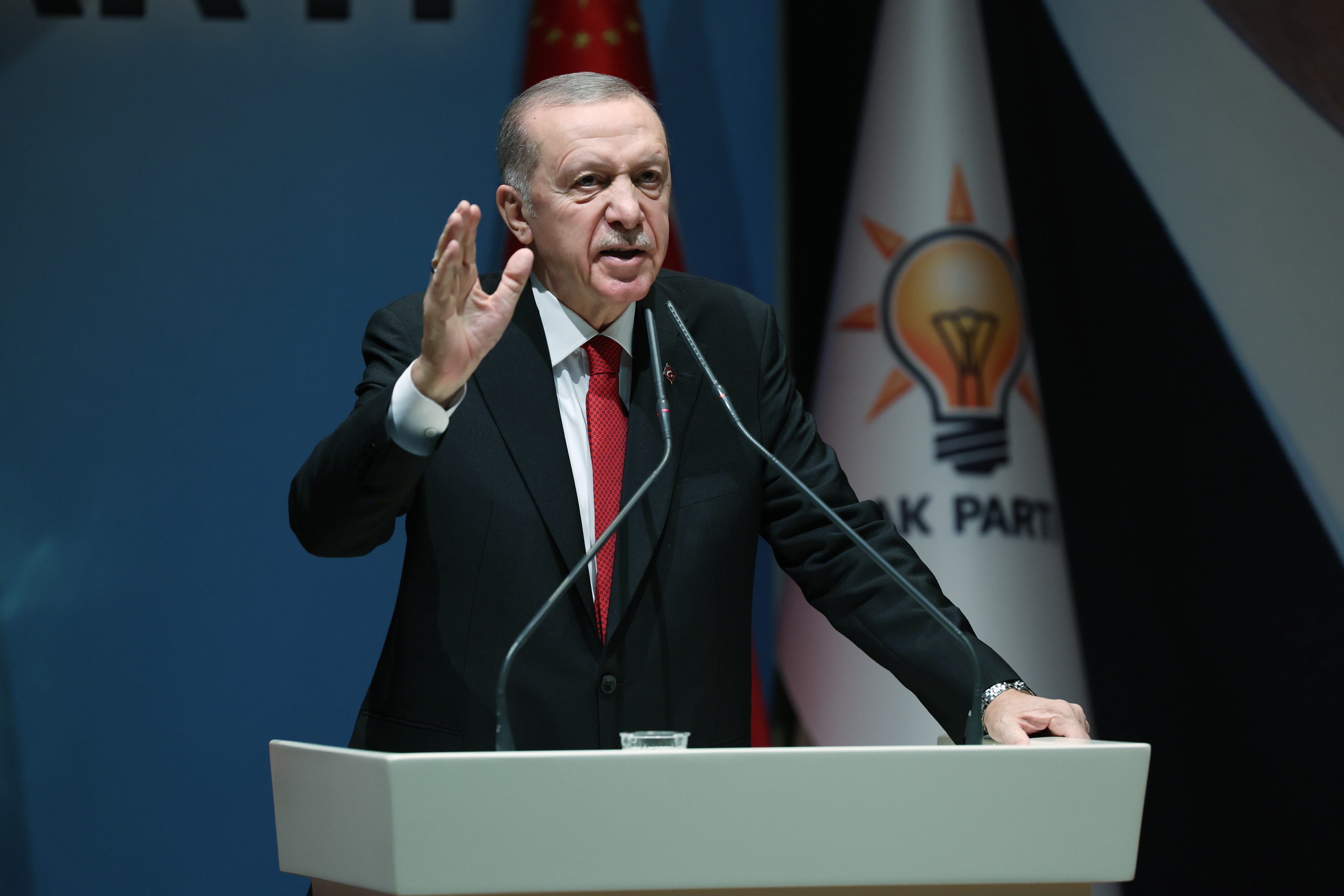 Cumhurbaşkanı Erdoğan: Laiklik kavramının arkasına saklanmaktan vazgeçin