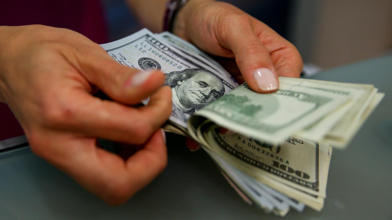 Dolar, yen karşısında 40 yılın en yüksek seviyesini gördü