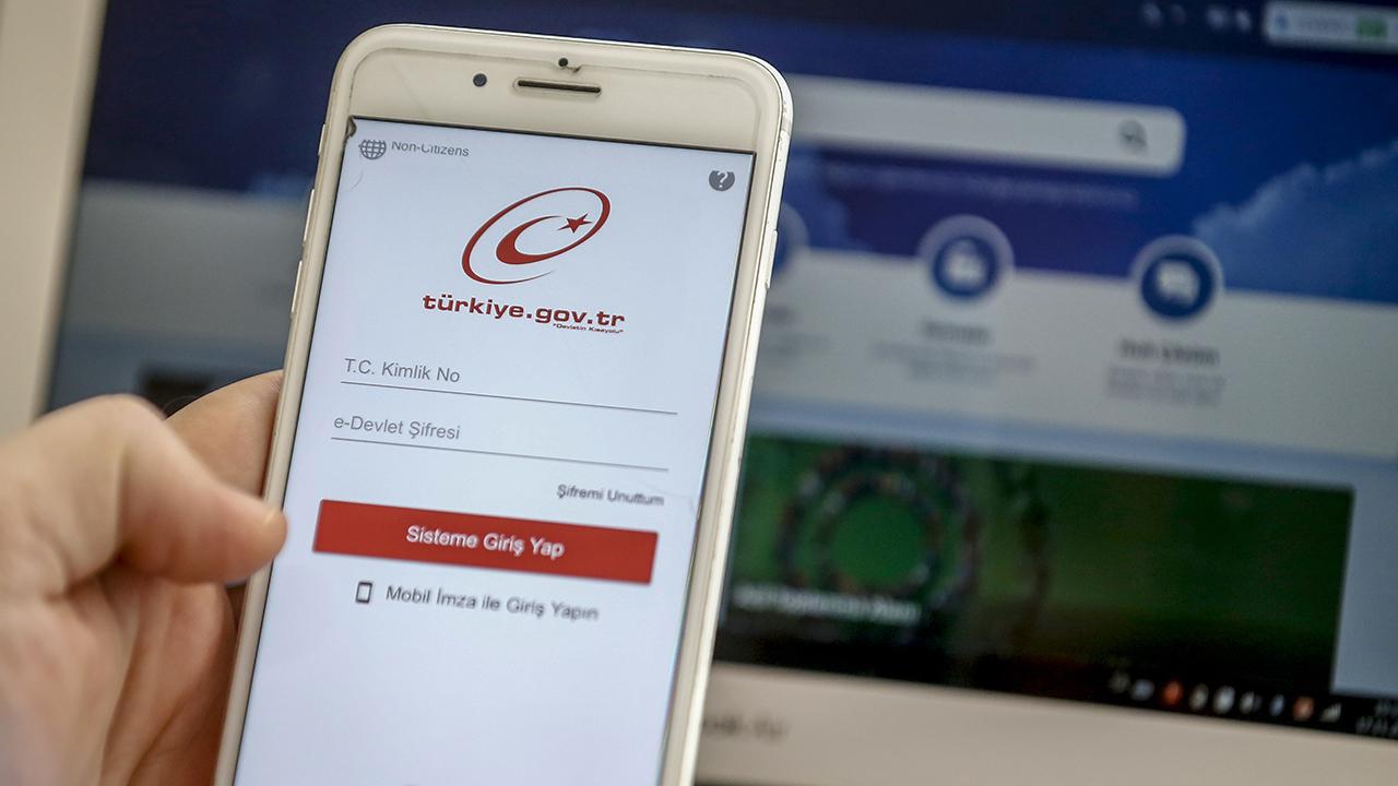 e-Devlet yurt dışına açılıyor