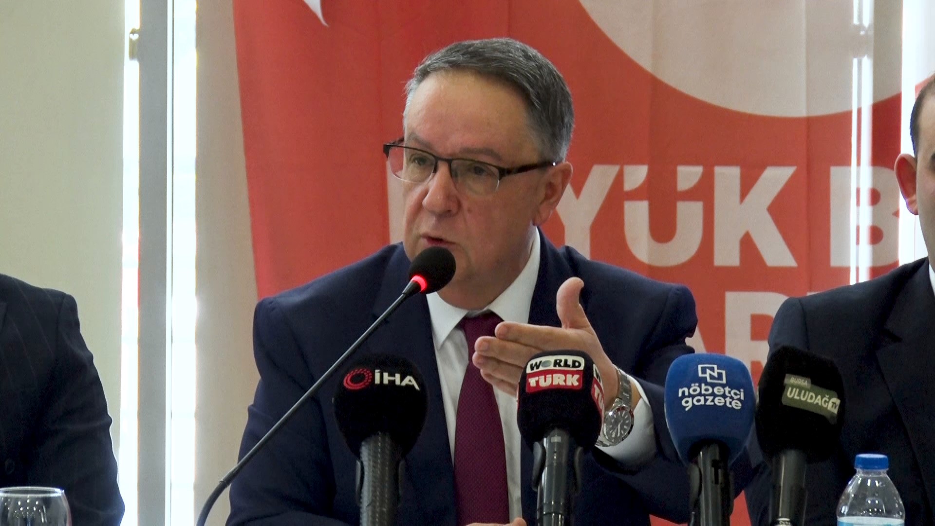 Ekrem Alfatlı: "Asgari ücret enflasyonu tetikleyen bir etken değildir"