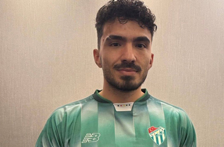 Emir Kaan Gültekin resmen Bursaspor'da