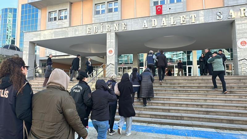 FETÖ'nün öğrenci yapılanmasına operasyon: 6 şüpheli tutuklandı