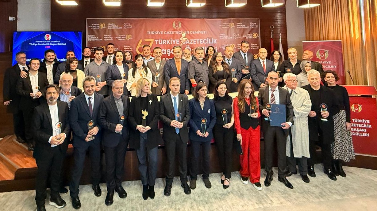 Gazeteci Nejat Kırbulut'a Yılın Gazetecilik ödülü