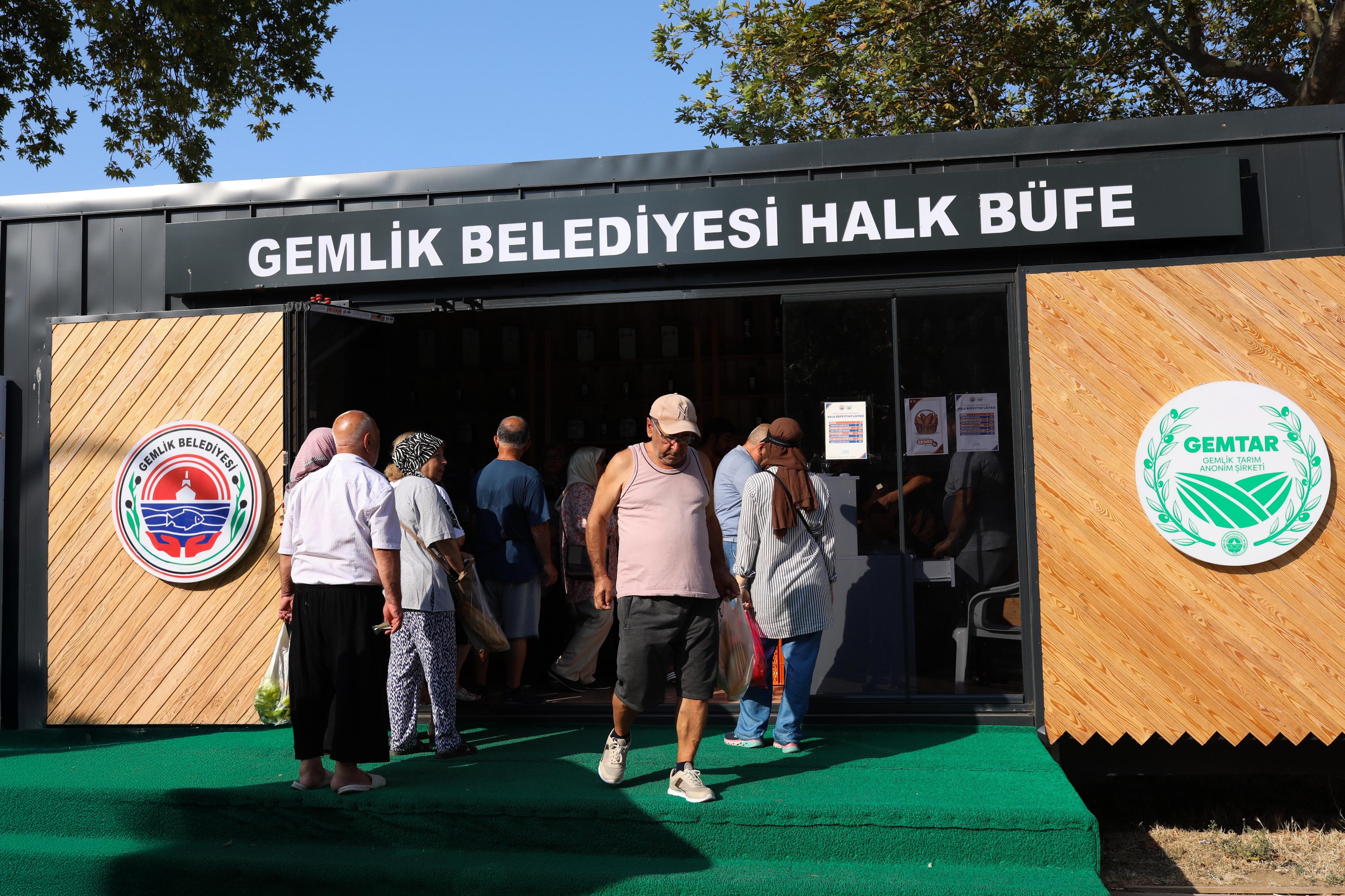Gemlik Belediyesi'nden Kumlaya halk büfe