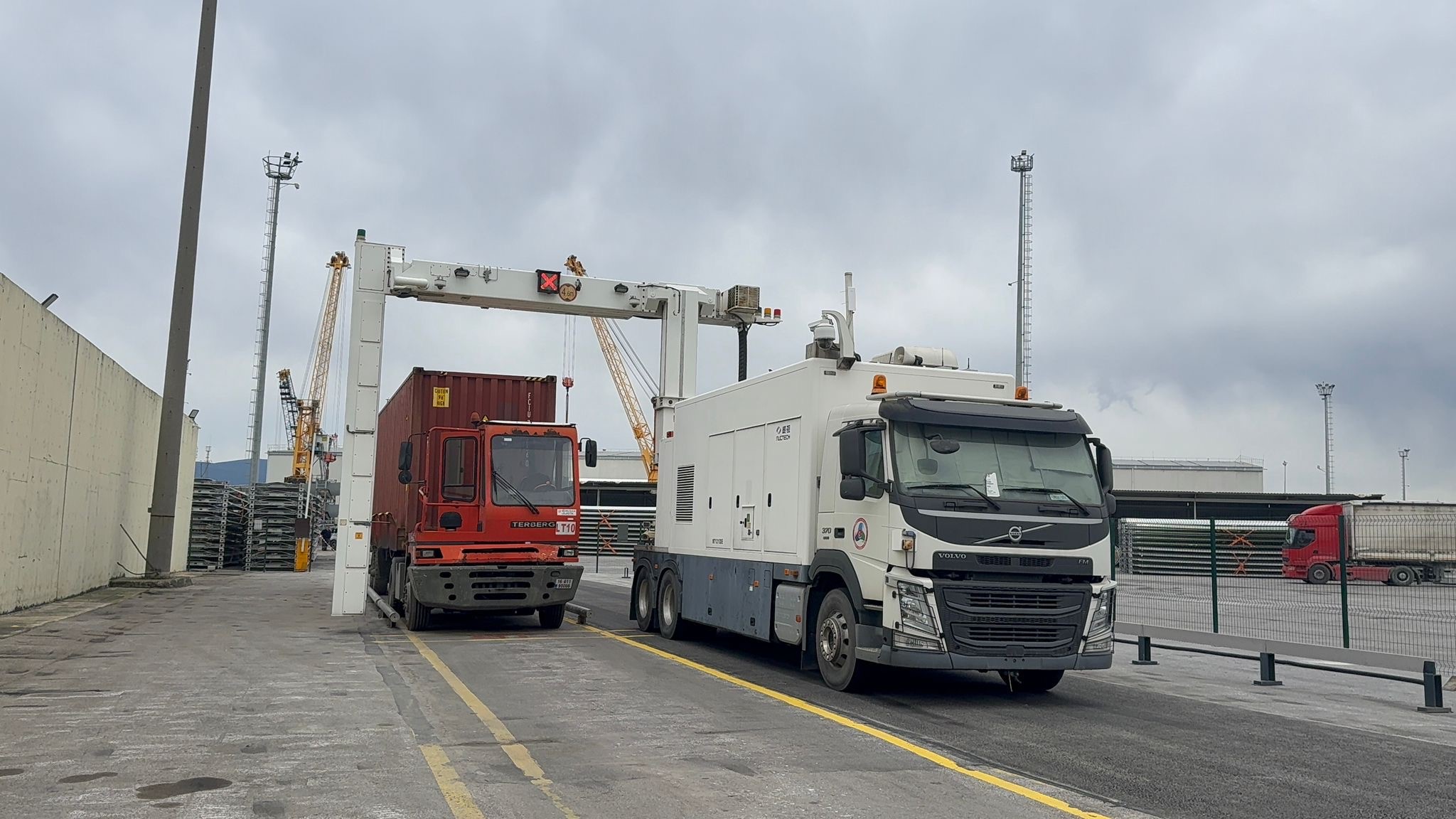 Gemlik Liman’ında güvenlik güçleniyor: İkinci X-ray cihazı hizmete girdi