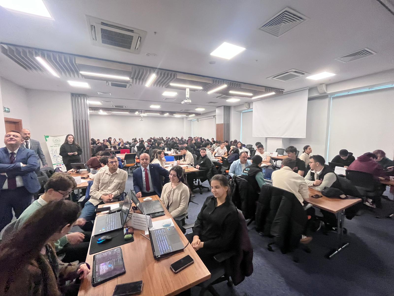 Genç AR-GE Fikir Maratonları Serisi Sürdürülebilir Tarım Temasıyla Başladı