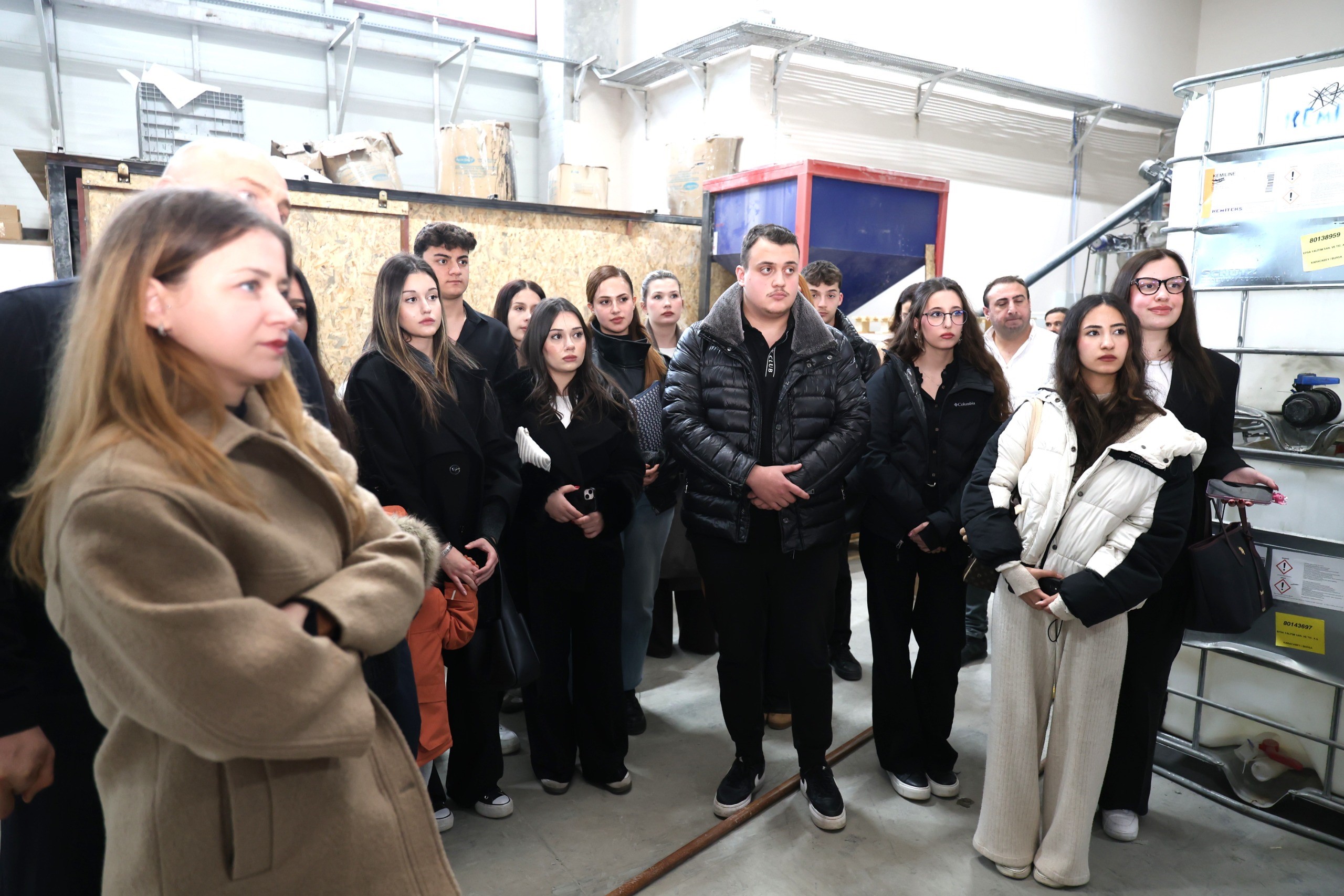 Girişimci adayı öğrenciler işi mutfağında öğreniyor