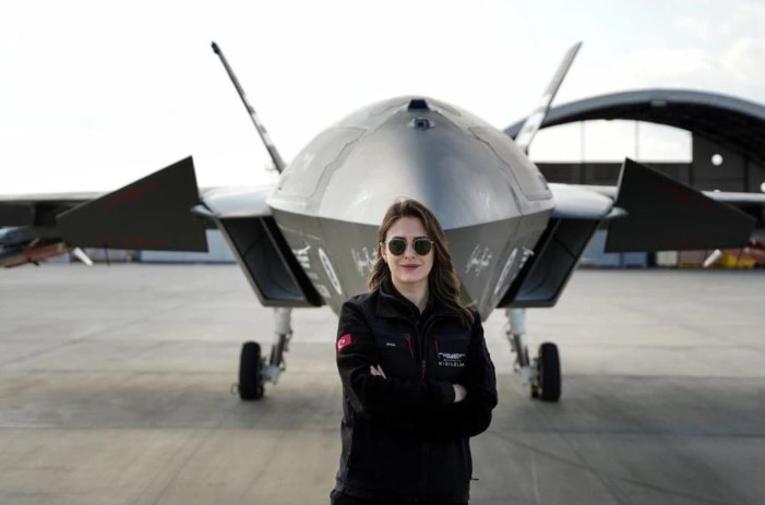 Gökyüzünde kadın gücü! Bayraktar TB2, AKINCI ve KIZILELMA’yı uçuruyor...