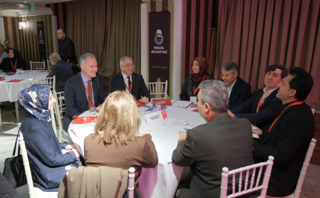 Güçlü Aile Ve Güçlü Toplumun Yol Haritası İnegöl’de Çizildi
