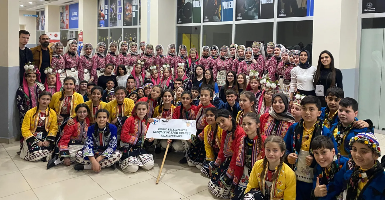 Halk Oyunlarında Dereceler İnegöl’e Geldi