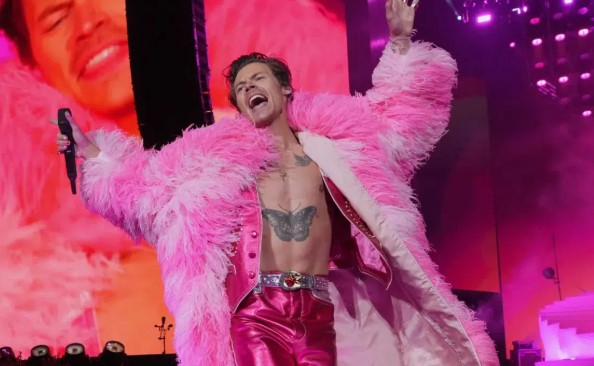 Harry Styles fırtınası Netflix'te esecek