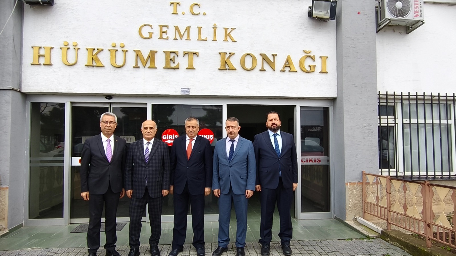 İl Millî Eğitim Müdürü Gürhan Çokgezer Bir Dizi Ziyaret Gerçekleştirdi