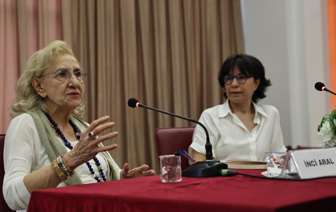İnci Aral Nilüfer’de okurlarıyla buluştu