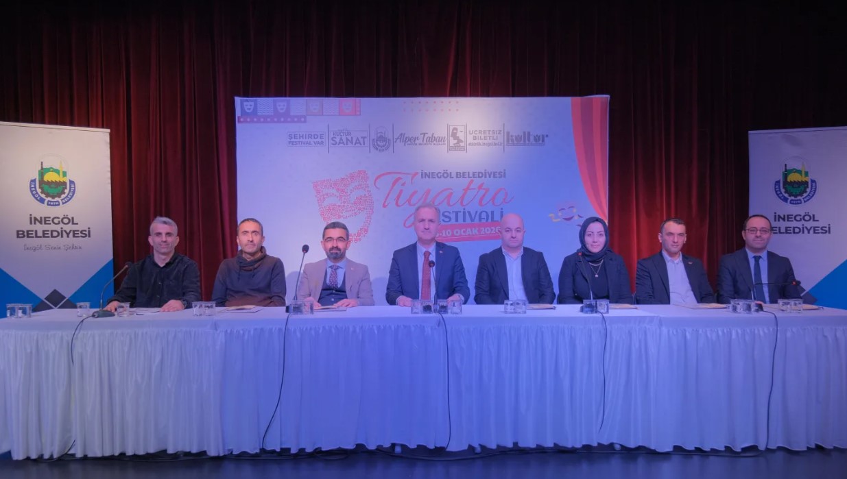 İnegöl Belediyesi’nden 5 Gün Sürecek Tiyatro Festivali