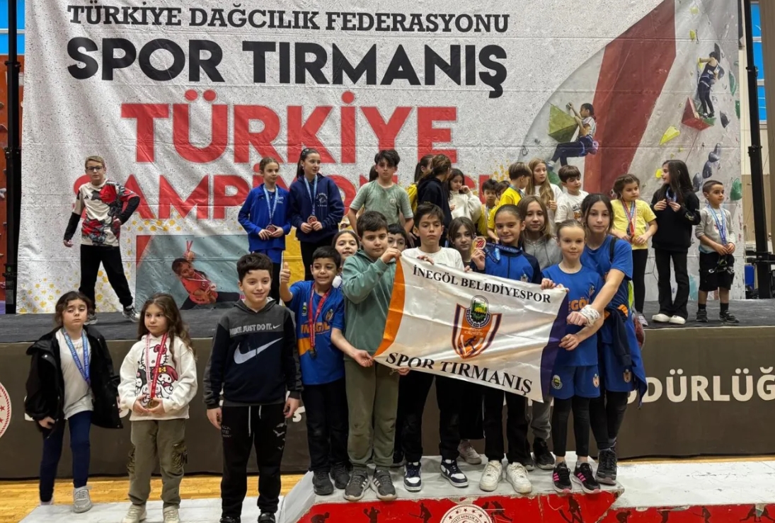 İnegöl Belediyespor Sezonu 3 Türkiye Şampiyonluğu İle Tamamladı