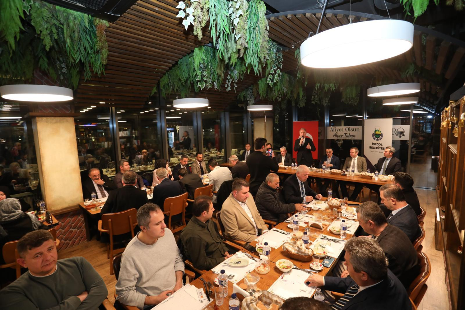 İnegöl’de Birlik Ve Beraberlik Sofrası Kuruldu