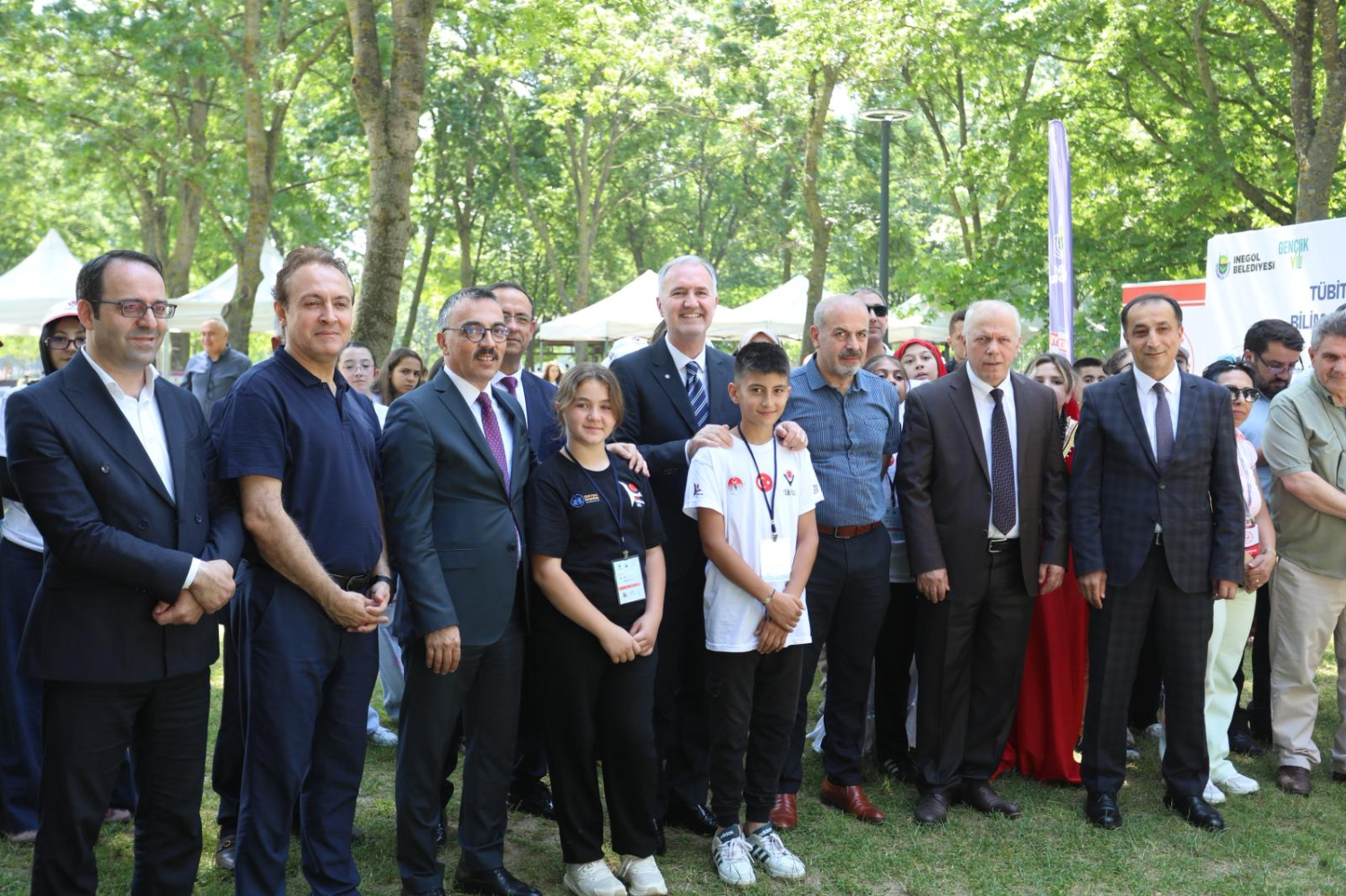 İnegöl’de Tübitak 4006-C Bilim Festivali Gerçekleştirildi