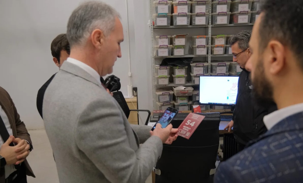 İnegöl’de Yapılar Kimlikleniyor!