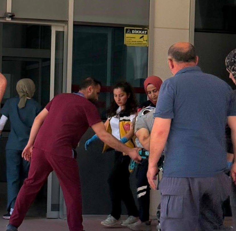 İstinat duvarından düşerek ağır yaralanan adamdan acı haber