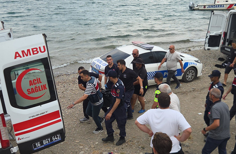 İznik Gölü'nde kaybolan 2 gençten acı haber geldi