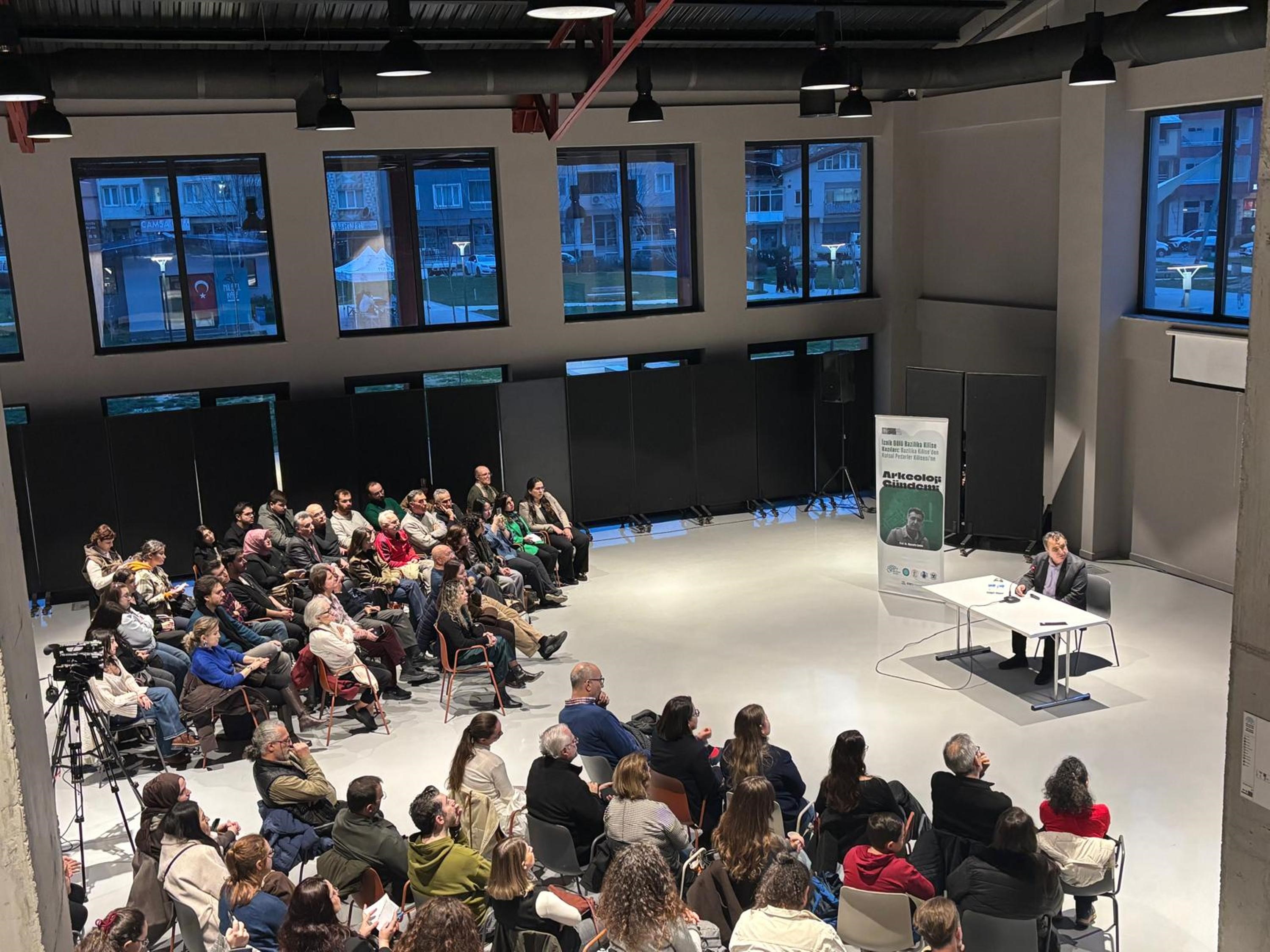 İznik Gölü’nün sular altındaki tarihi, Pancar Deposu’nda konuşuldu