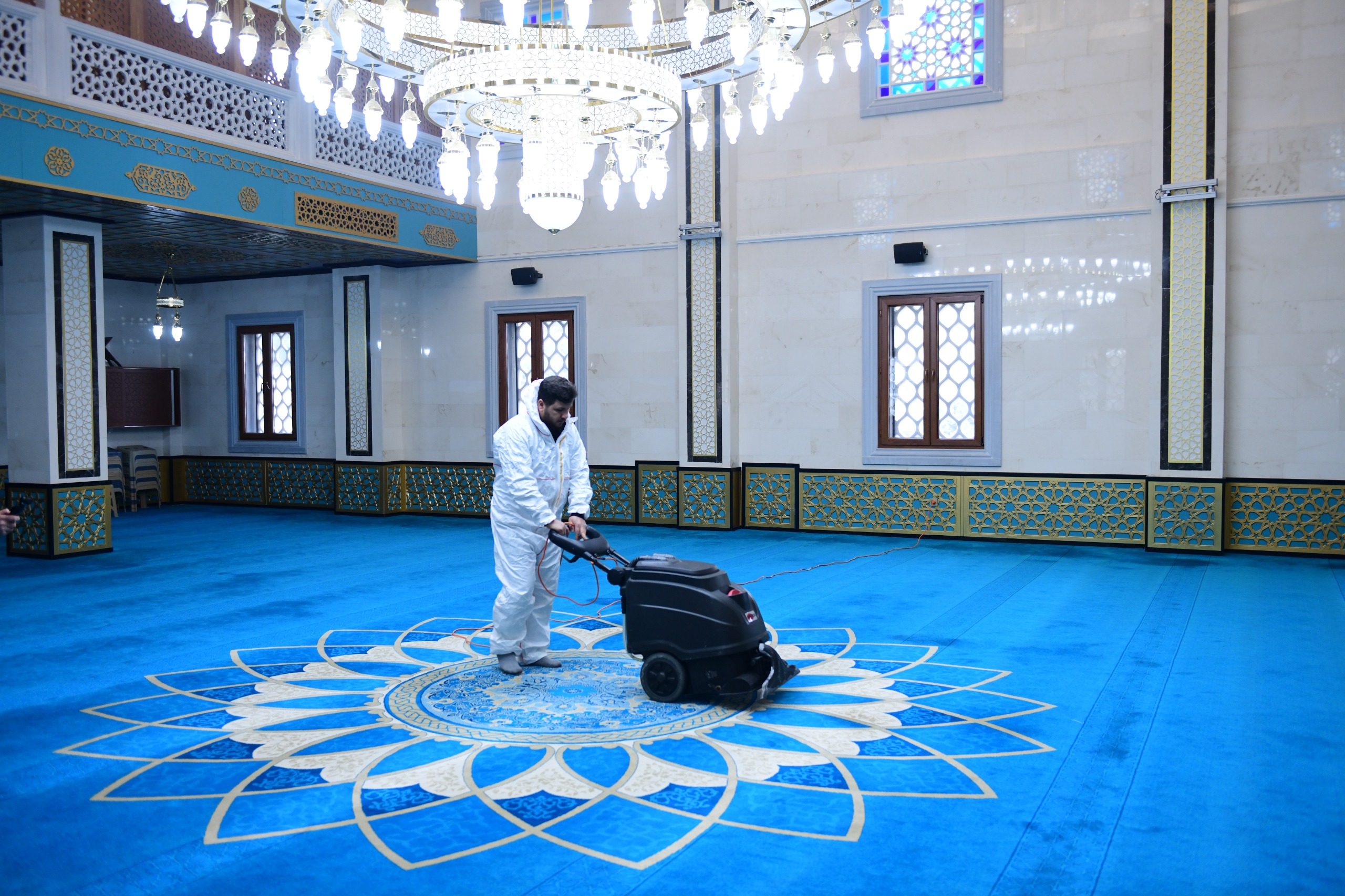 Kestel’de camiler Ramazan Bayramı’na hazırlanıyor