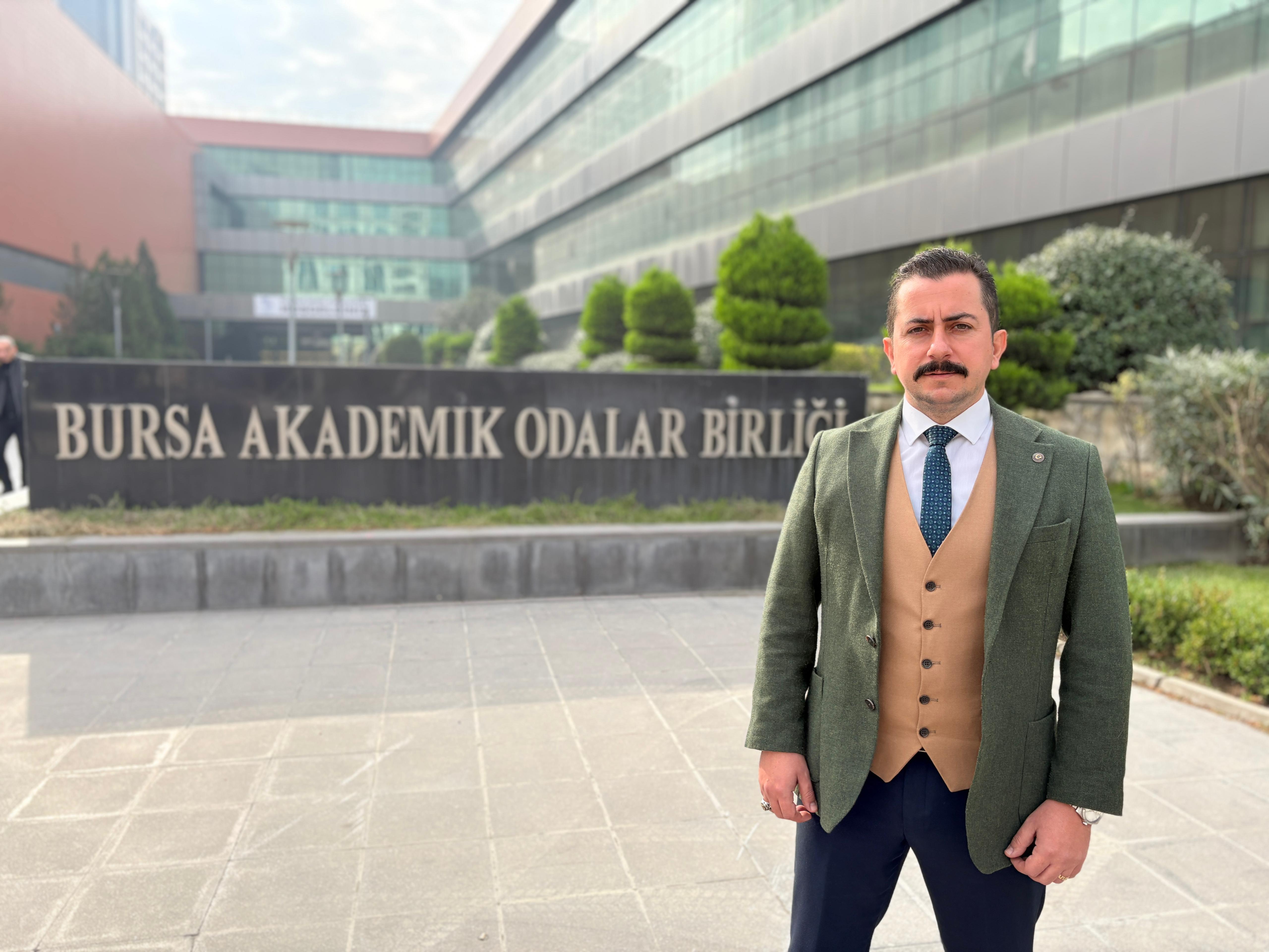 Mehmet Yıldız: “Meslek haklarımız yok olma tehlikesiyle karşı karşıya”