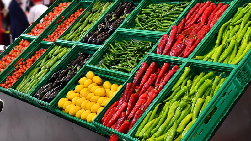 Meyve ve sebzede fahiş fiyat uygulayan işletmelere 96,6 milyon lira ceza