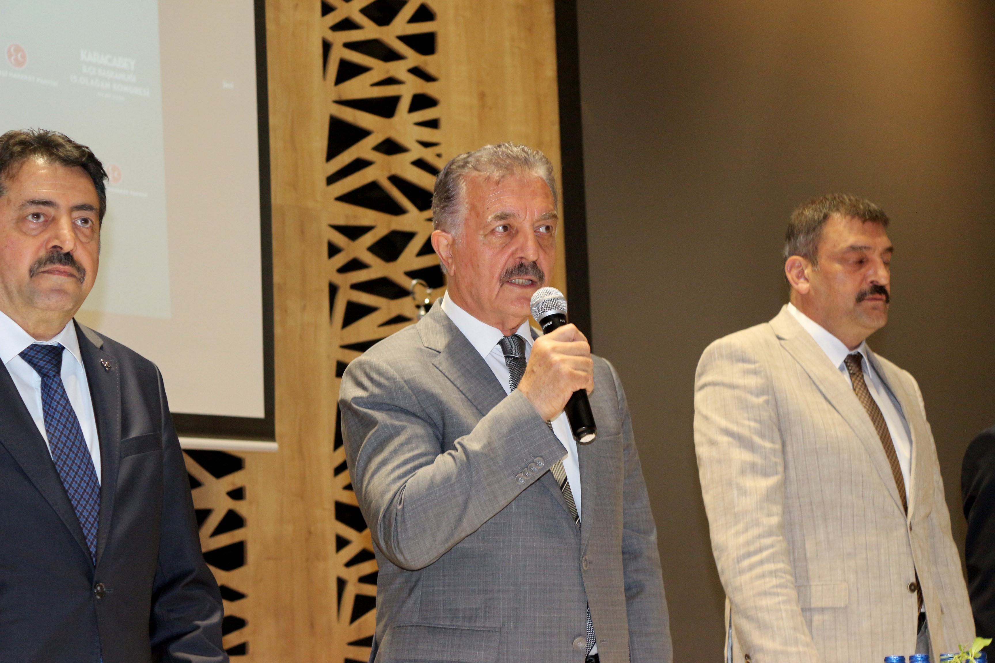 MHP Karacabey'de Mehmet Mahken güven tazeledi