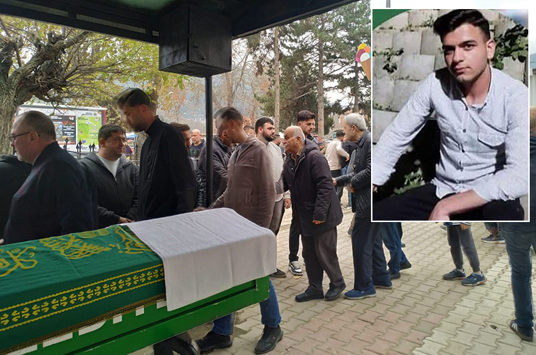 Motosiklet kazasında hayatını kaybeden genç son yolculuğuna uğurlandı