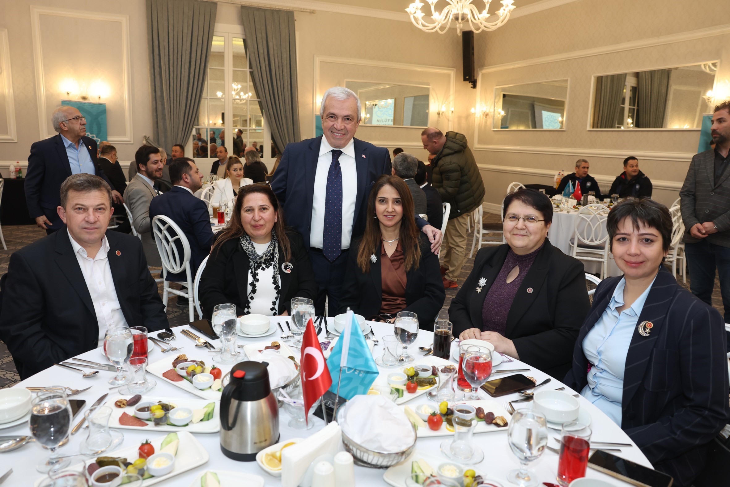 Nilüfer kardeşlik sofrasında buluştu