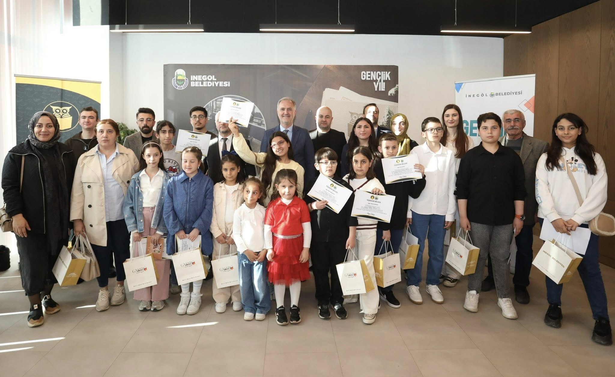 Nöbetçi Kitaphanelerin En’leri Ödüllendirildi