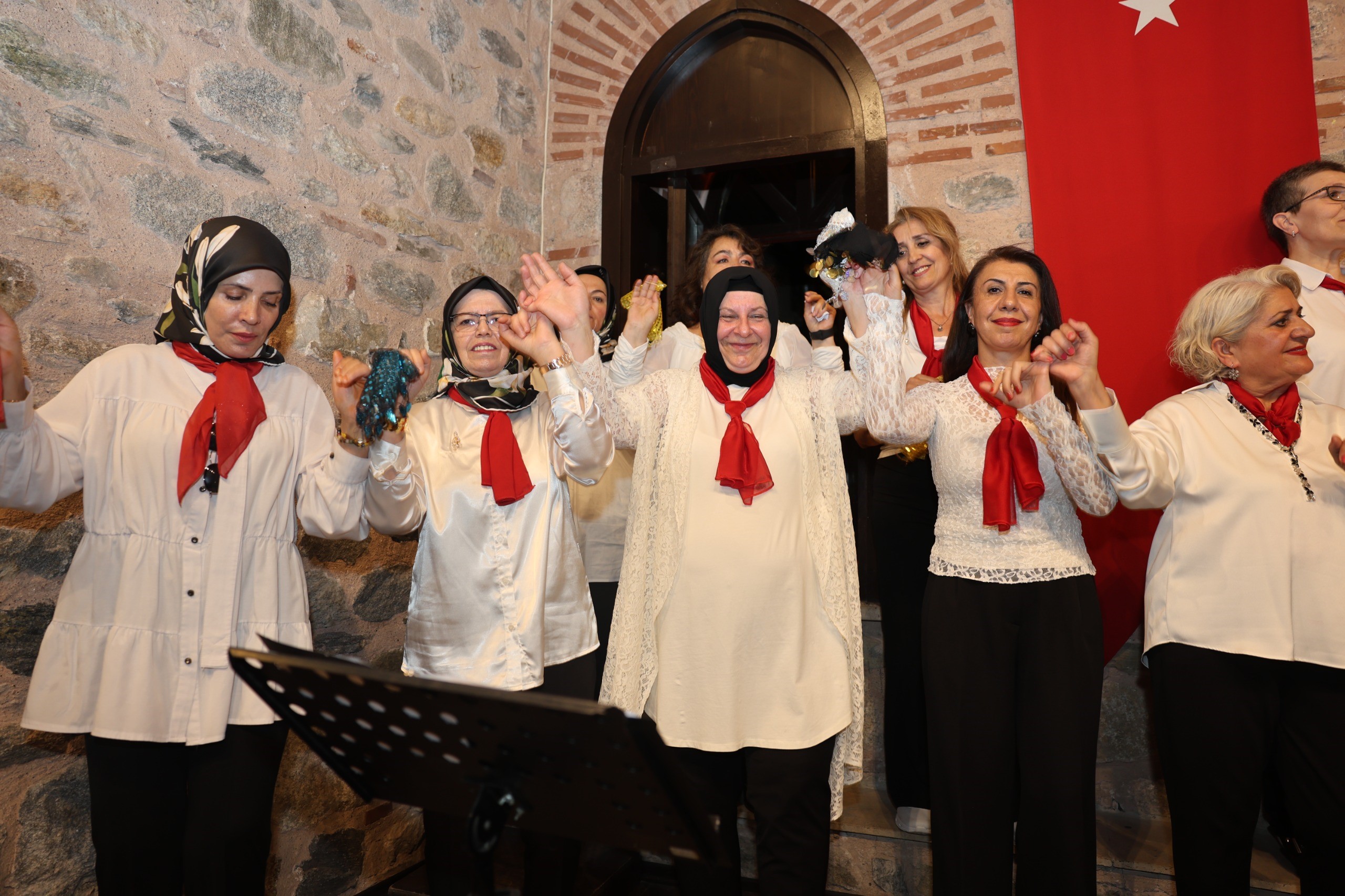 Osmangazi’de türküler gönüllere işlendi