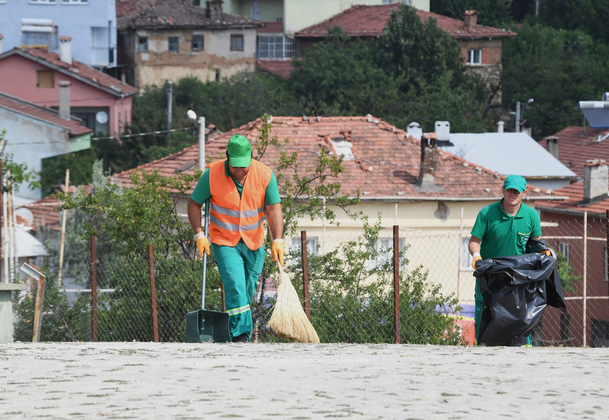 Osmangazi'de yatırım ve projeler hız kesmedi
