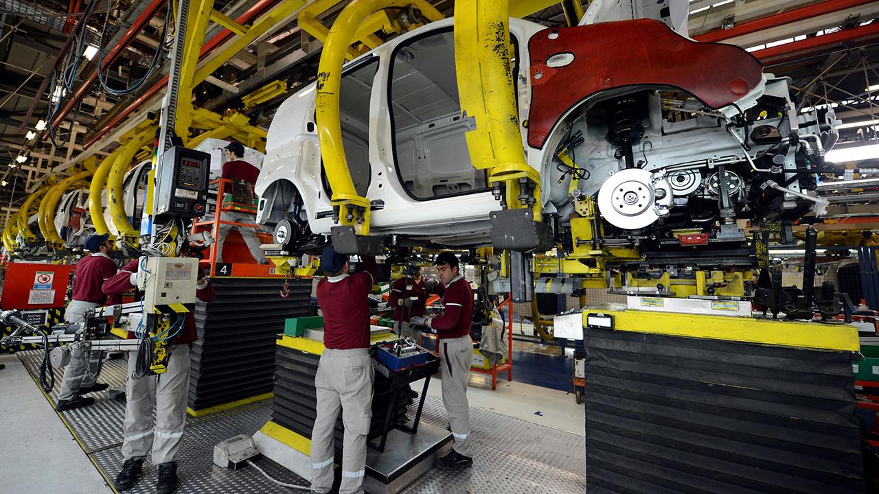 Otomotiv endüstrisi martta ihracatta lider oldu