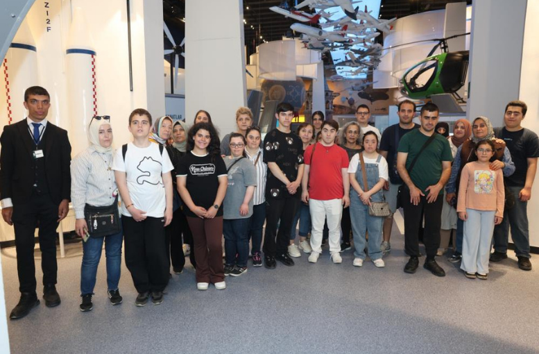 Özel bireyler GUHEM’de bilimle buluştu