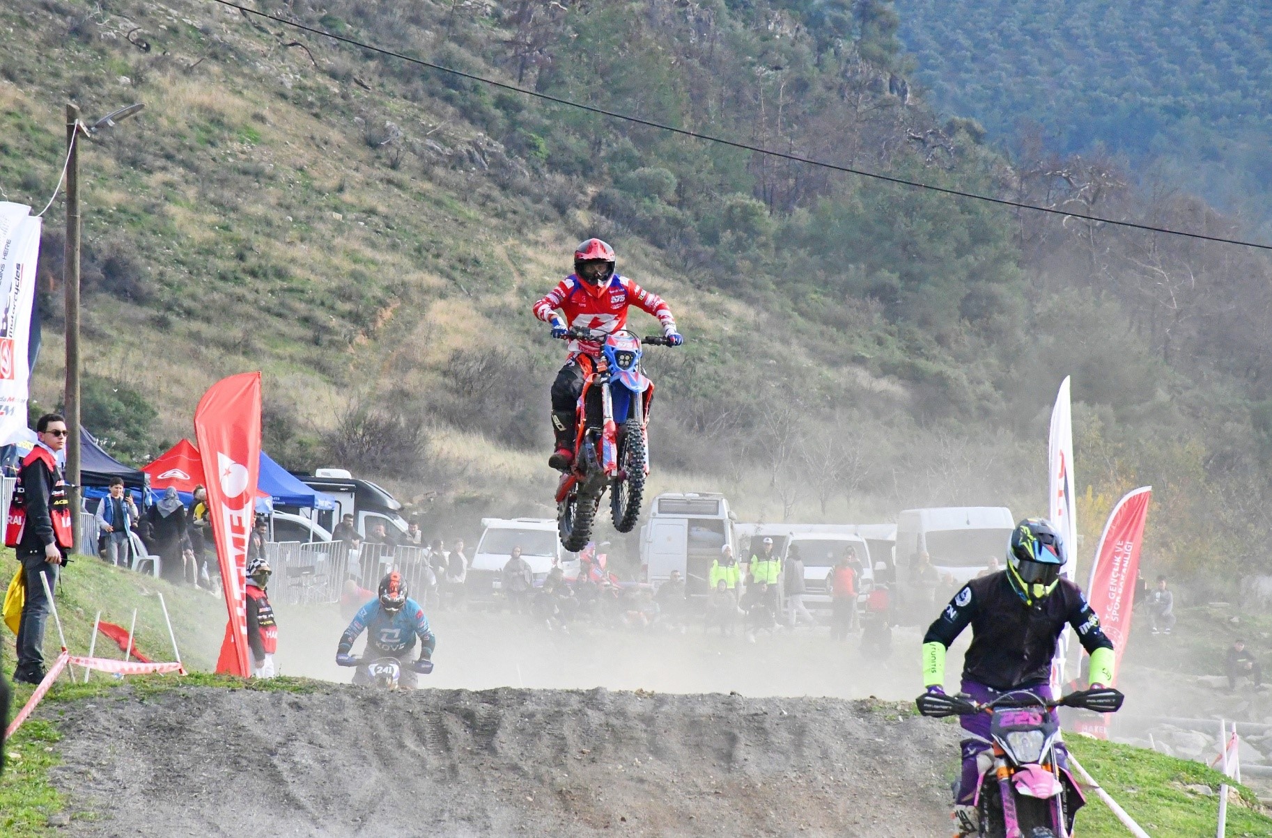 Süper Enduro sezonu İznik'te tamamlandı