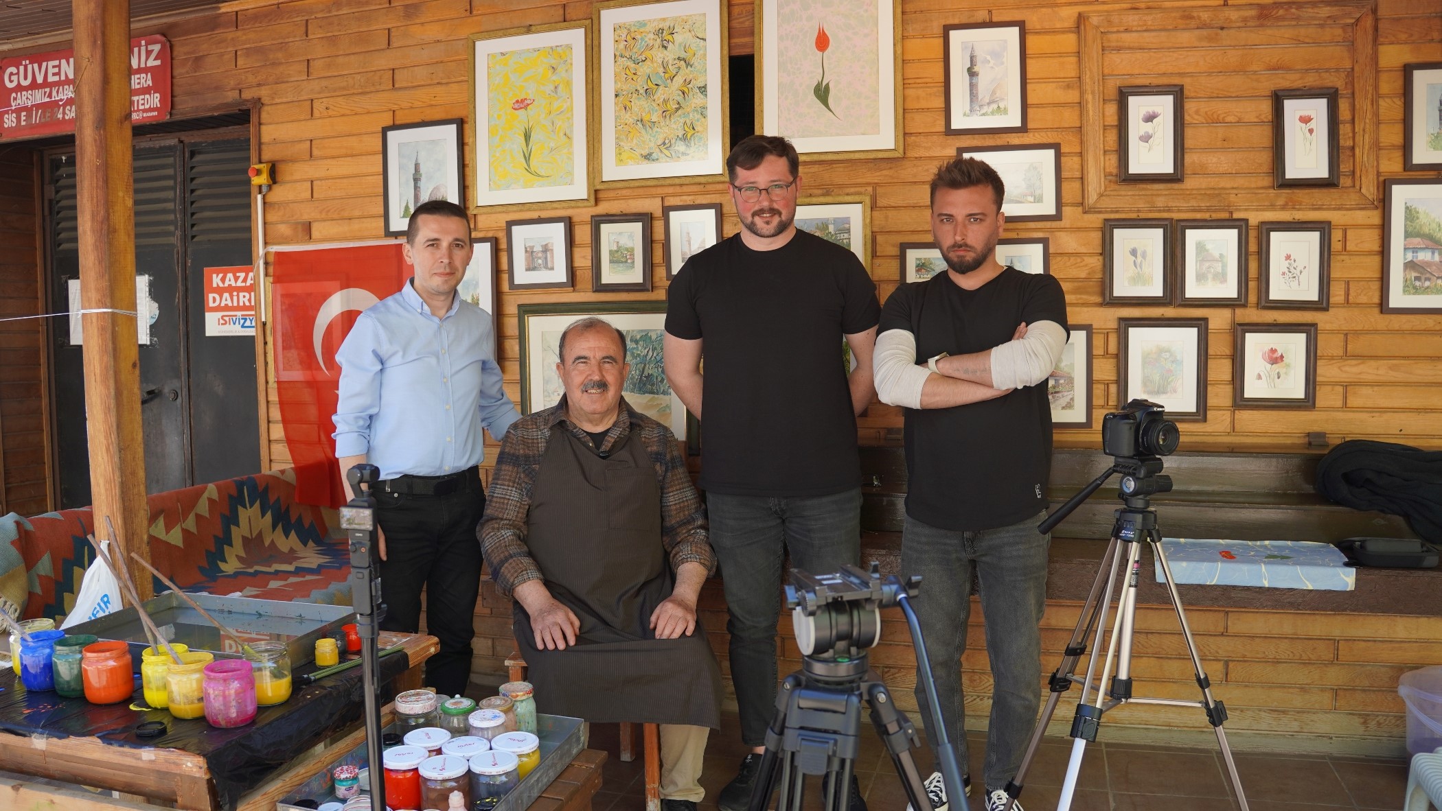 Suya yazılan sanatla yarım asır